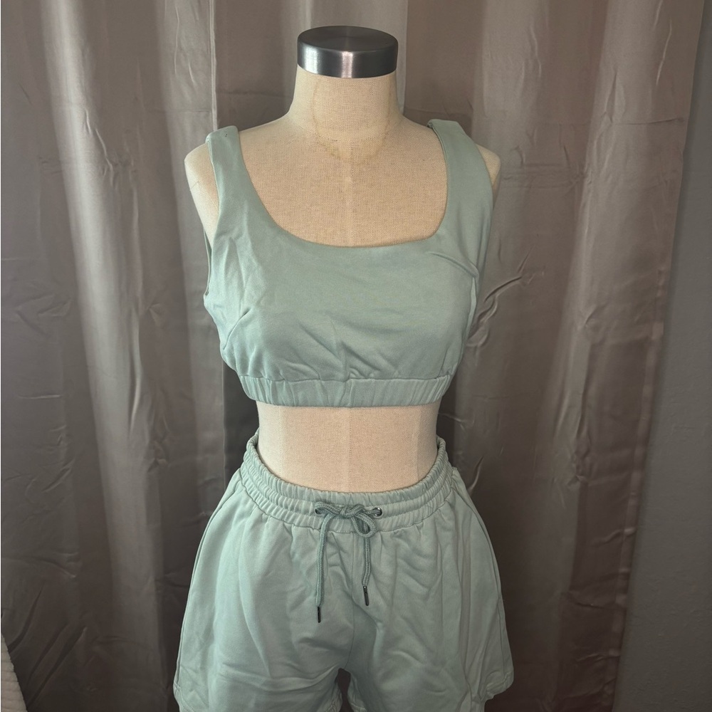 Women's Sport Wear
